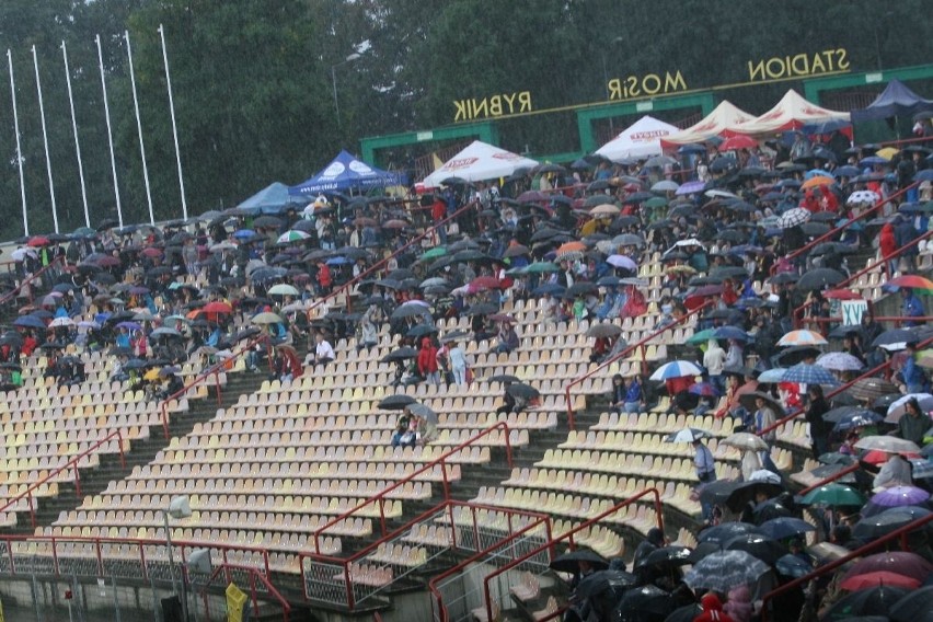 Ulewa nad Rybnikiem. IMEJ odwołane [ZDJĘCIA]