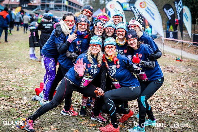 20 stycznia odbył się czwarty bieg w ramach przełajowego cyklu CITY TRAIL w Szczecinie. Z możliwości sprawdzenia się na 5-kilometrowej trasie w Puszczy Bukowej skorzystało 679 osób. Zwycięstwo odnieśli Monika Jackiewicz i Szymon Belgrau. Nie zabrakło także zawodów dla dzieci i młodzieży - wzięło w nich ponad 200 młodych sportowców.Zobaczcie zdjęcia! > > >