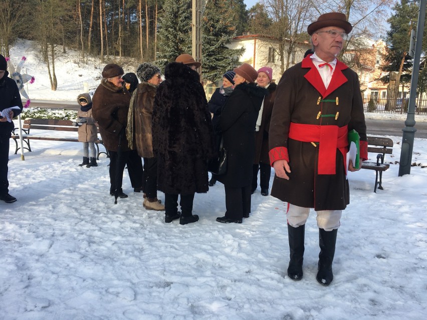 Lelis. Orszak Trzech Króli 2019 w mroźną, słoneczną niedzielę 6 stycznia 2019 [ZDJĘCIA, WIDEO]