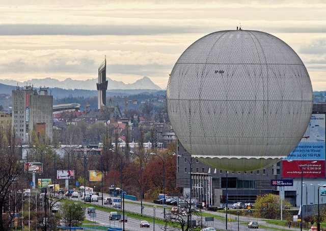 Balon będzie się świecił na czerwono, gdy zostanie ogłoszony alarm smogowy