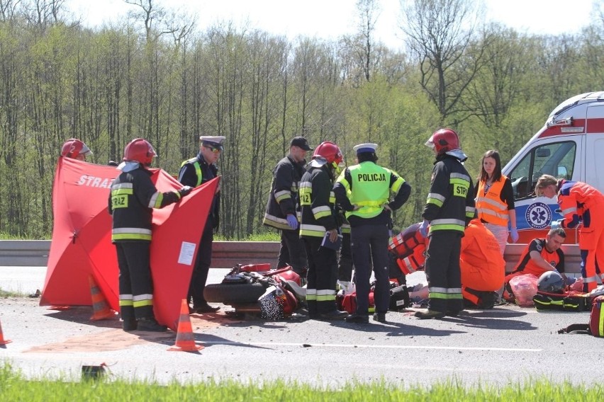 Wypadek na wschodniej obwodnicy Wrocławia. Motocyklista nie żyje