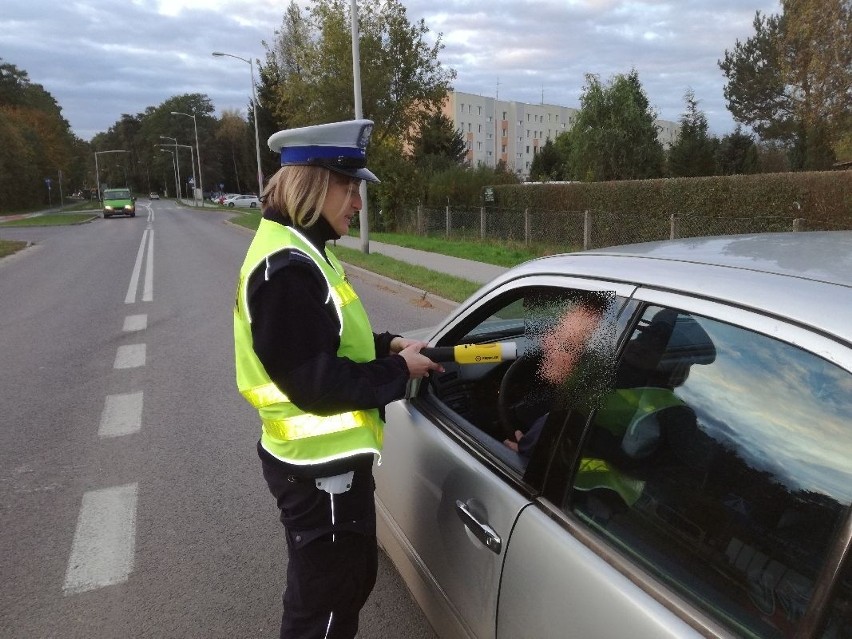 Policjanci KMP w Zielonej Górze oraz pełniący służbę w...