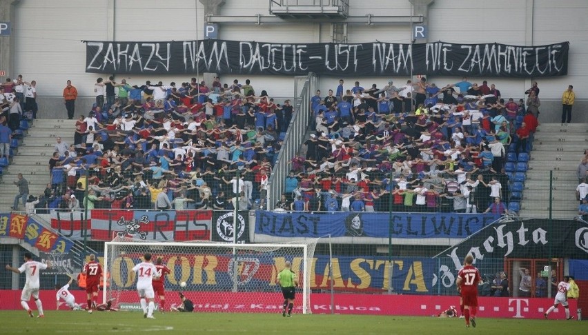 Piast Gliwice - Widzew Łódź 1:2