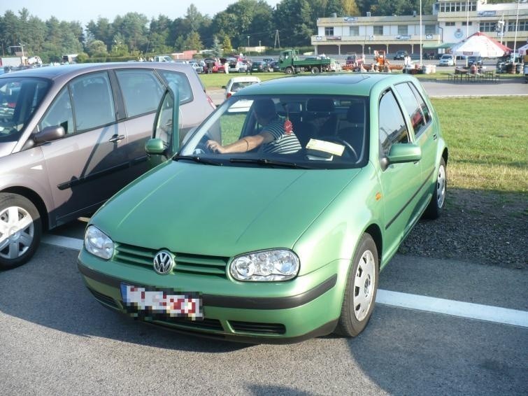 Giełdy samochodowe w Kielcach i Sandomierzu (11.08) - ceny i...