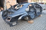 Turek: Mężczyzna kradł samochody w Niemczech. Policjanci zlikwidowali dziuplę samochodową [ZDJĘCIA]