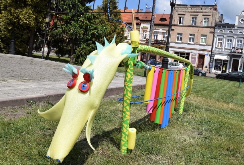 Rynek w Strzelnie i niespodzianka dla maluchów z okazji Dnia...