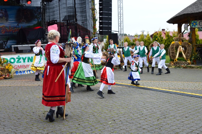 Dożynki w Rokitach.