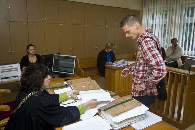 O szczegółach swoich umów z WKS Zawisza przed sądem pracy opowiadał Szymon Maziarz