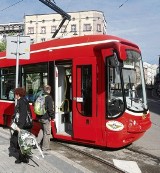 W Chorzowie wykoleił się tramwaj linii nr 6. Ruch wstrzymany