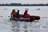 Poszukiwania zaginionych chłopców na jeziorze w Wąsoszu koło Szubina wznowione [zdjęcia]