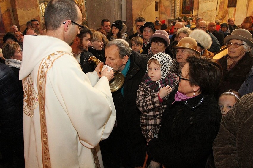 Błogosławiony Wincenty Kadłubek patronem Jędrzejowa. Mszę sprawował Nuncjusz Apostolski