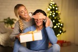 Mężczyźni kochają gadżety — wybierz prezent na Święta dla niego                                                              