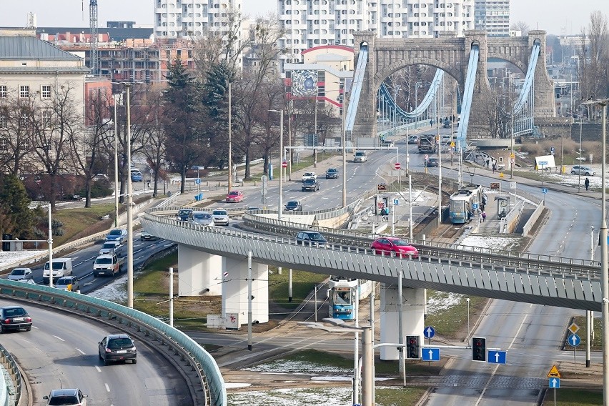 W wakacje estakada zniknie z pl. Społecznego. Jak wtedy pojedziemy?