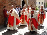 Diecezja zielonogórsko-gorzowska ma nowych księży. Uroczystości w konkatedze w Zielonej Górze [ZDJĘCIA]