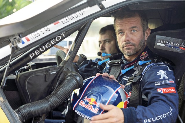 W 2016 do programu rajdów terenowych Peugeot Sport dołączy Sebastien Loeb. Kierowca wystąpi w nowej roli już w najbliższym rajdzie Dakar / Fot. Peugeot