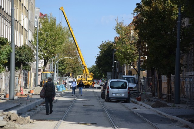 Przebudowa ulic Mieszka I i Chrobrego trwa od maja 2020, więc już 16 miesięcy.