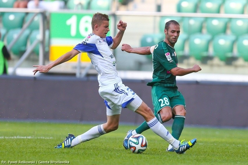 Piłka nożna. Śląsk - Ruch 2:0. Trzy punkty na inaugurację (RELACJA, ZDJĘCIA)