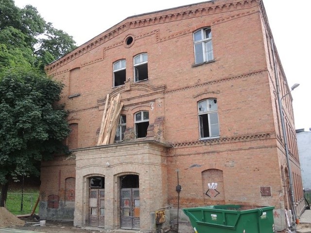 Bytowski inkubator przedsiębiorczości powstaje w budynku przy ulicy Podzamcze.