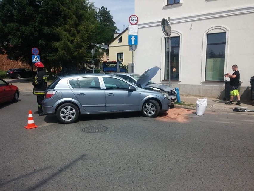 Olkusz. „Bliskie spotkanie” na ul. Szpitalnej