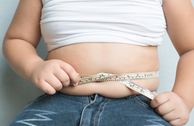 Otyłość brzuszna dwukrotnie zwiększa ryzyko rozwoju zespołu metabolicznego.