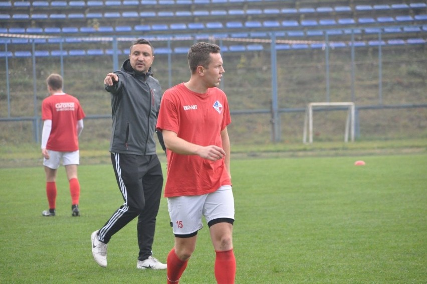 Świętokrzyska liga okręgowa. Granat Skarżysko ograł Star Starachowice 3:0 w meczu na szczycie