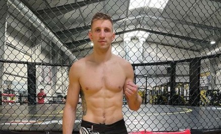 Marcin Skrzek z Cross Fight Radom zawalczy z Gracjanem Wyroślakiem na Babilon MMA 33.