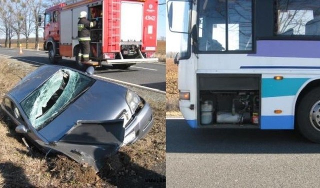 Boczna klapa bagażnika autobusu uszkodziła 3 auta