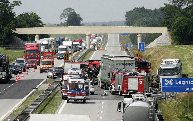 Wypadek na A4 pod Legnicą, zdjęcie ilustracyjne