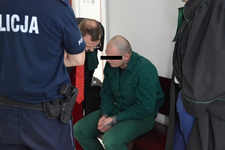 Podczas procesu w sprawie ekstradycji Piotra W., broniło go...