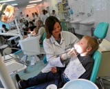 Powrót dentystów do szkół? To nierealne