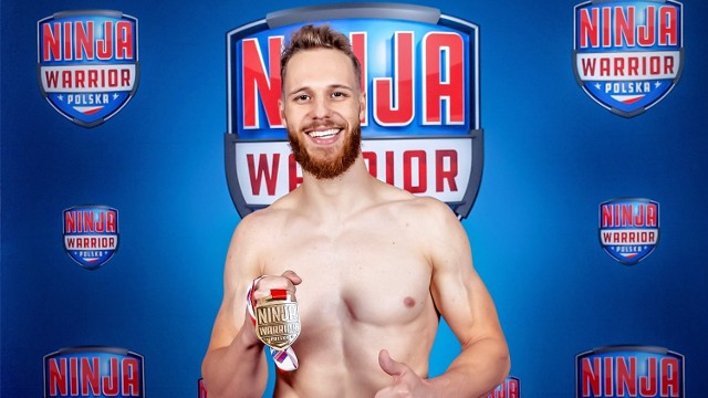 Igor Fojcik wygrał piątą edycję "Ninja Warrior Polska". To jego drugie zwycięstwo! Zobaczcie, jak na co dzień ćwiczy najlepszy uczestnik programu "Ninja Warrior Polska".