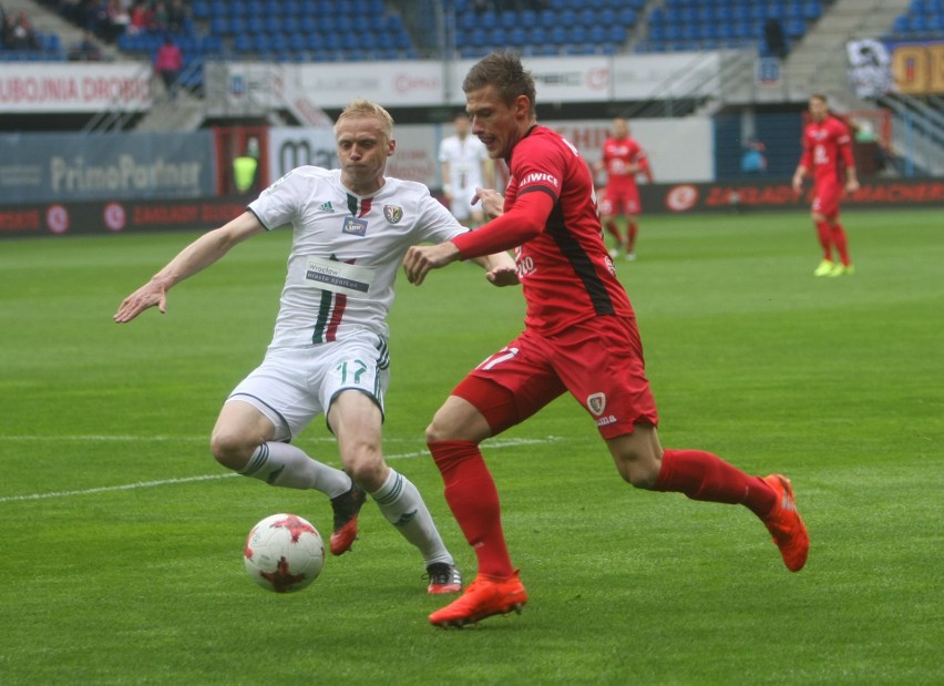 Piast Gliwice - Śląsk Wrocław 2:0. Kibice Śląska wyszli ze stadionu RELACJA + ZDJĘCIA + OPINIE