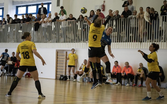 Handball pokonał zespół z Warszawy