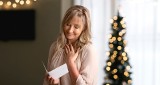 Piękne życzenia świąteczne 2023 – gotowe wzory. Jak je składać: SMS czy osobiście? Życzenia bożonarodzeniowe – wzruszające i zabawne teksty