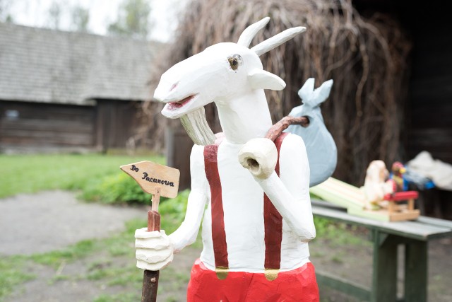 Dzień Dziecka z tatą i mamą w pięknych okolicznościach przyrody i zabytkowych obiektach - bierkowicki skansen zaprasza.