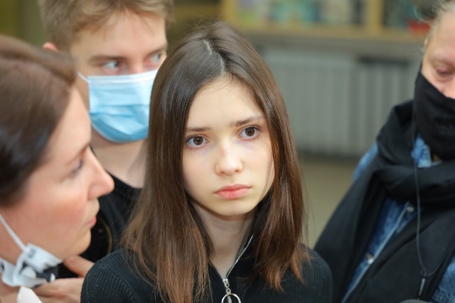 Lekarze z Matki Polki w Łodzi naprawili serce 16-latki z Odessy. Paradoksalnie dziewczynce w leczeniu pomogła wojna.CZYTAJ DALEJ>>>..