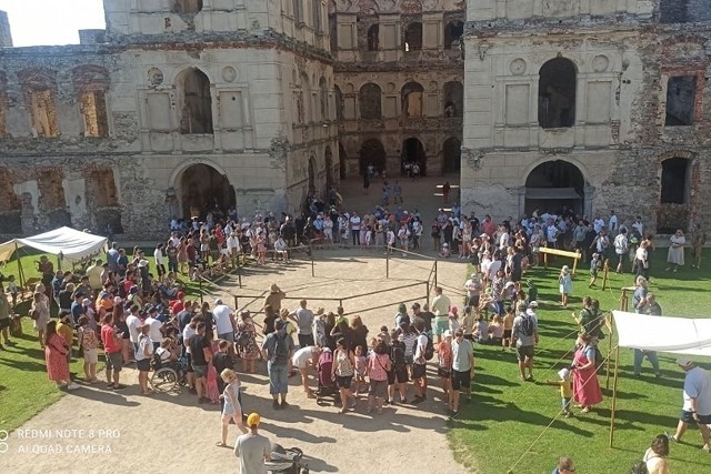 3 września na Zamku Krzyżtopór w Ujeździe odbędzie się Piknik Kopernikański.  Początek zabawy od godziny 13.