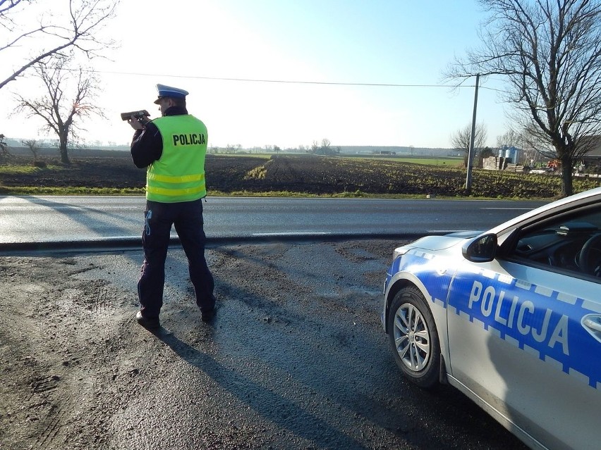 Policjanci radziejowskiej „drogówki” kontrolowali prędkość na głównych drogach powiatu
