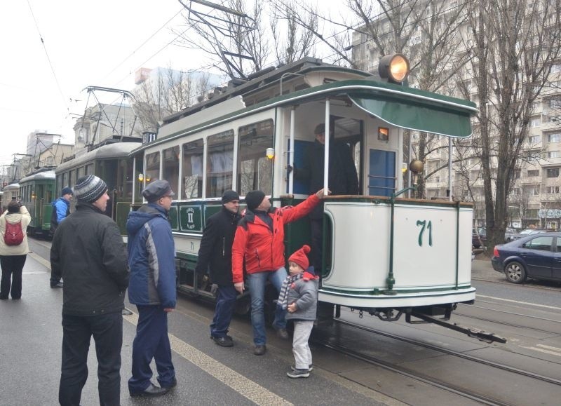 Herbrand - taki tramwaj wyjechał na łódzkie ulice 23 grudnia...