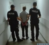Policjanci z Kielc zatrzymali podejrzanego o zniszczenie skrzynki monitoringu