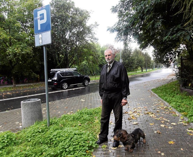 Prof. Adam Wsiołkowski domaga się uporządkowania znaków