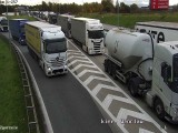 Wielki korek na autostradzie A4. Na granicy z Niemcami policja prowadzi kontrole. Kierowcy znaleźli objazd!
