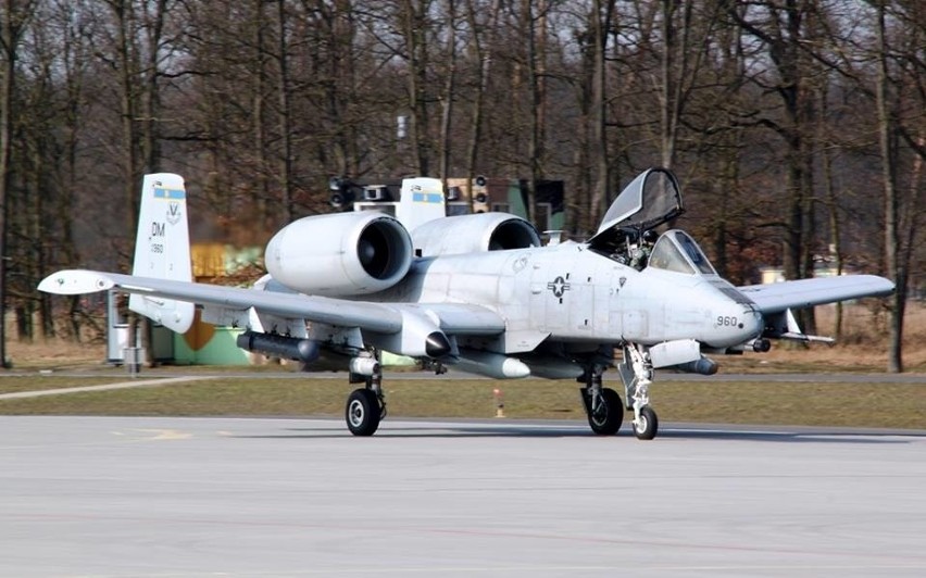 "Guźce" na polskim niebie. A-10 Thunderbolt wylądowały w...