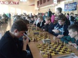 Poznaliśmy szkolnych mistrzów w szachach w Świętokrzyskiem 