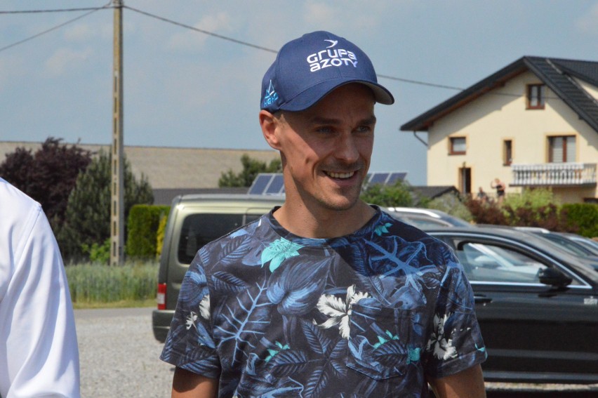 Mistrz świata w skokach narciarskich Piotr Żyła przyjechał dziś do gminy Wojciechowice (ZOBACZ ZAPIS TRANSMISJI)