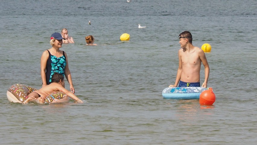 Zobaczcie, jak we wtorkowe południe wyglądała plaża...