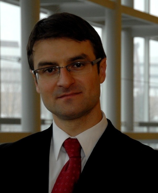 Europoseł Tomasz Poręba interweniował w sprawie krzywdzącego polskich duchownych prawa wizowego na Ukrainie.