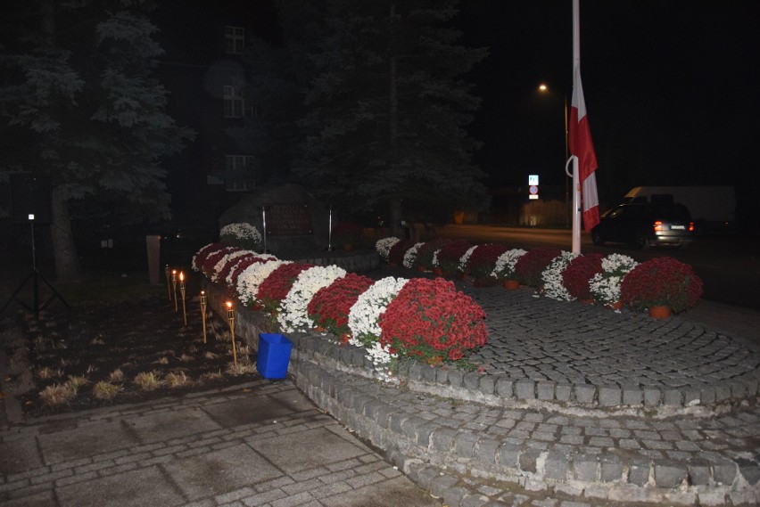 Święto na placu Konstytucji 3 Maja w Małomicach