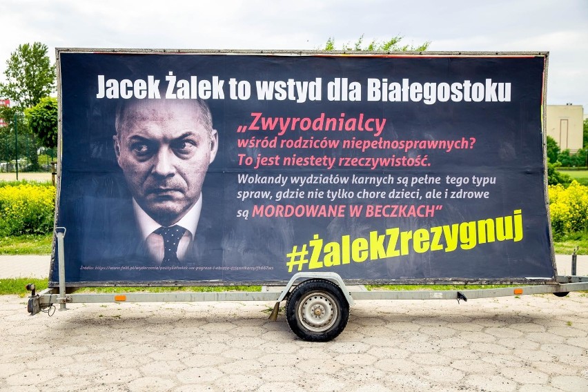 Platforma kontra Jacek Żalek. Partia znów nawołuje, żeby poseł zrezygnował z kandydowania na prezydenta Białegostoku [WIDEO]