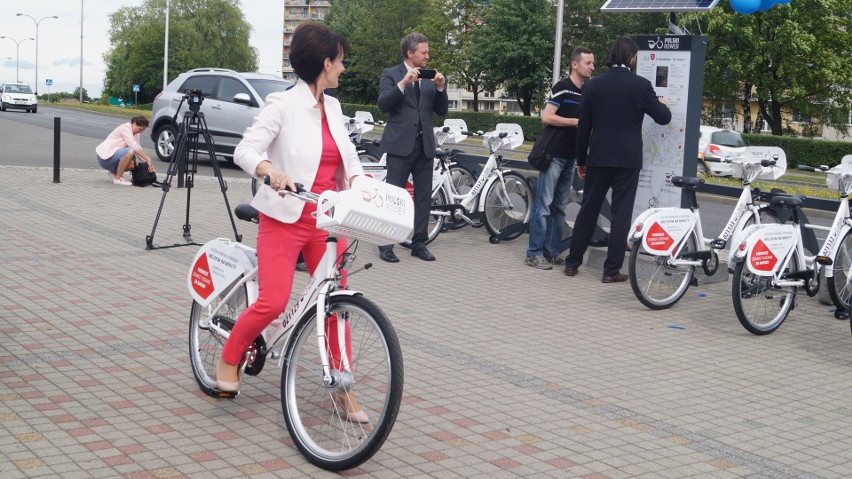 Jastrzębie: Ruszył system rowerów miejskich. Sprawdziliśmy,...